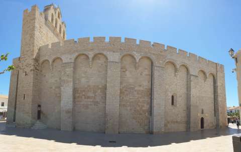 Eglise des Saintes Maries