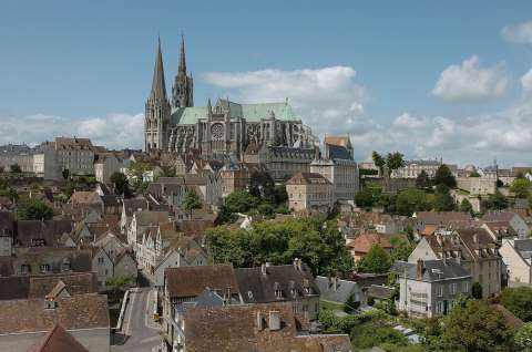 vue sur la Cathédrale de Chartres