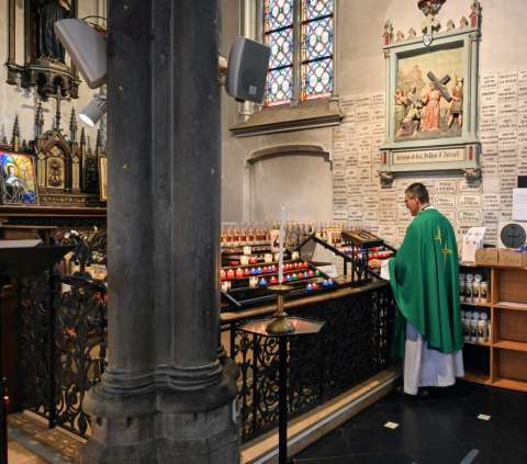 Prier sainte Rita à Vendeville