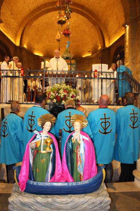 les saintes dans la barque