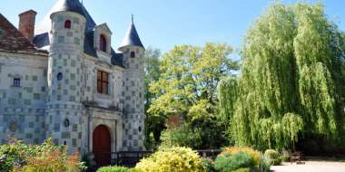 Le château-musée de St-Germain-de-Livet