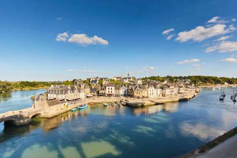 port de Saint Goustan - petit pont et quai