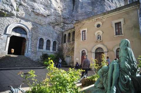 Entrance to the grotto